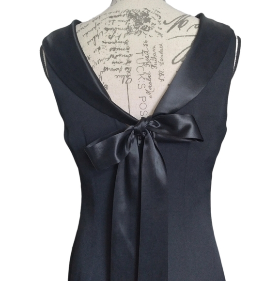 VINTAGE Betsy's Things Black Sleeveless Sheath Dress with Satin Trim - Picture 8 of 12